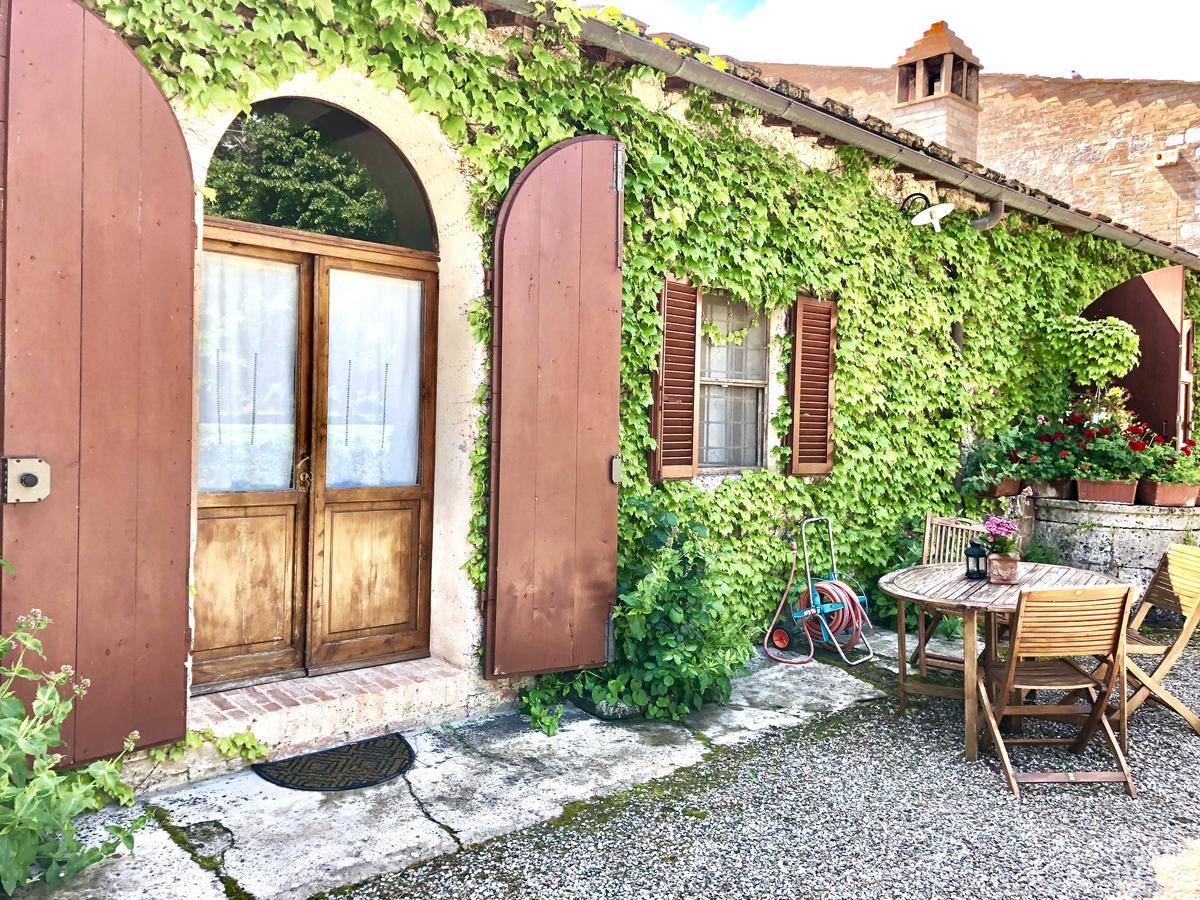 Tenuta Di Corsano モンテローニ・ダルビア エクステリア 写真