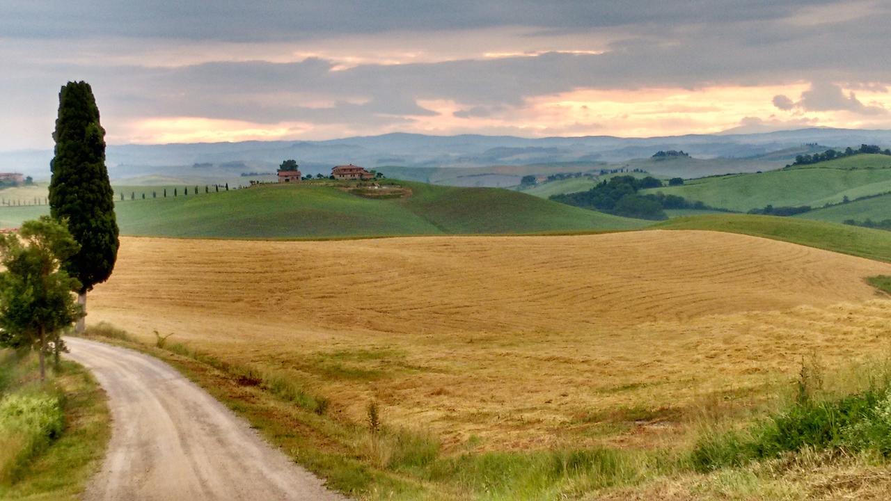 モンテローニ・ダルビア Tenuta Di Corsanoヴィラ エクステリア 写真