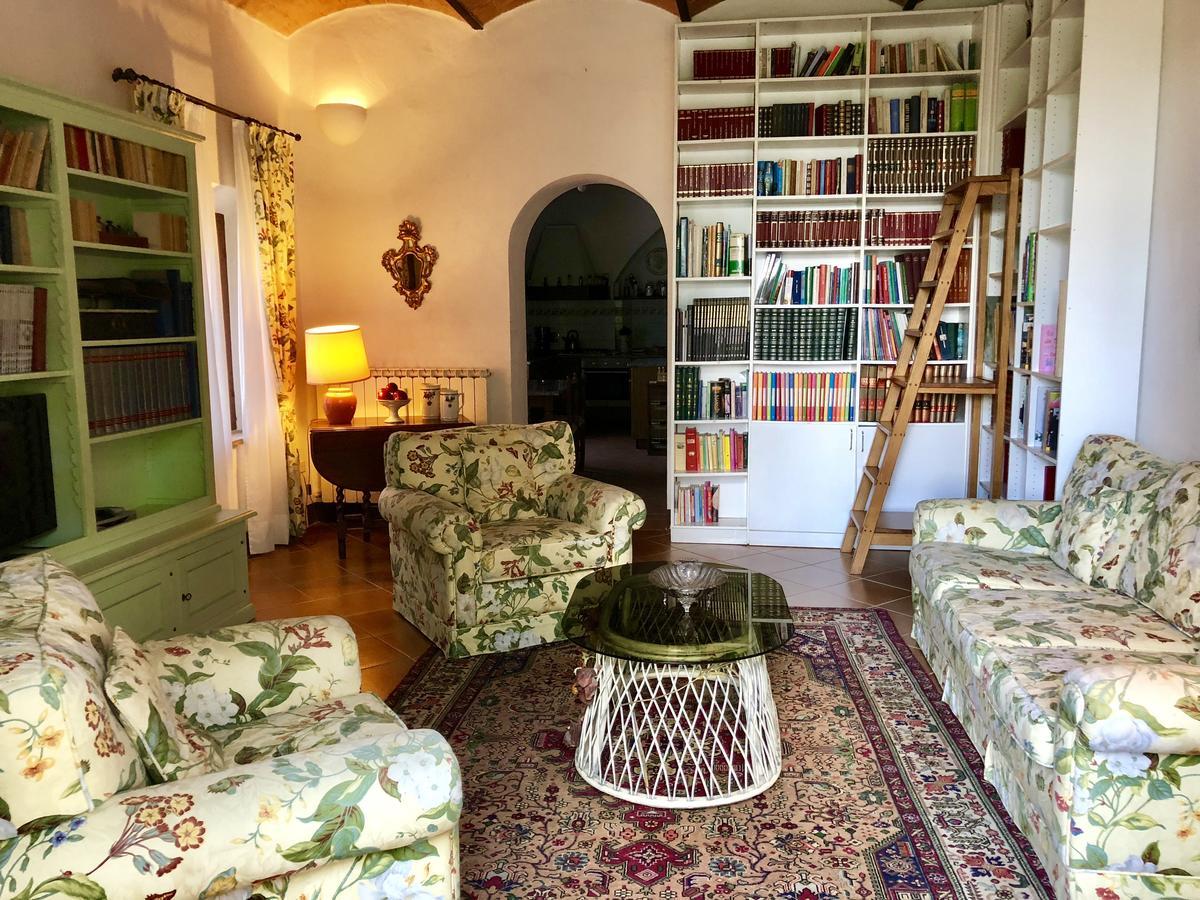 Tenuta Di Corsano モンテローニ・ダルビア エクステリア 写真